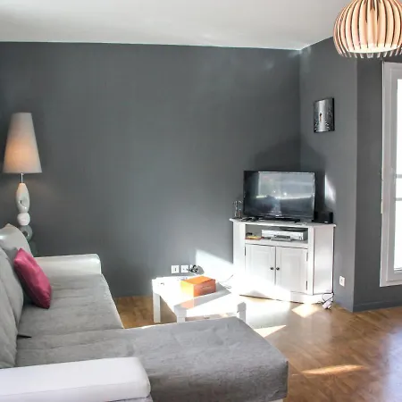 Atxuria By Interhome